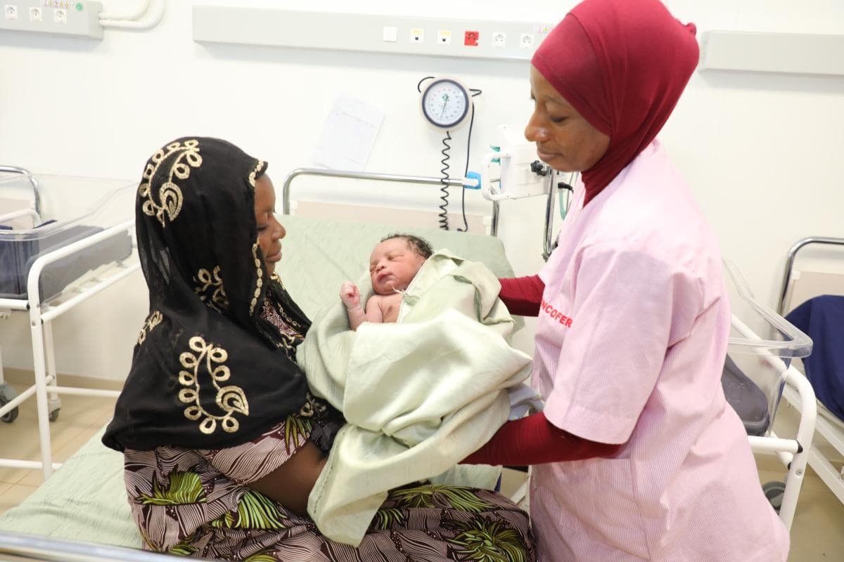 Mortalité maternelle : la Côte d'Ivoire resserre la coordination autour de la santé mère-enfant