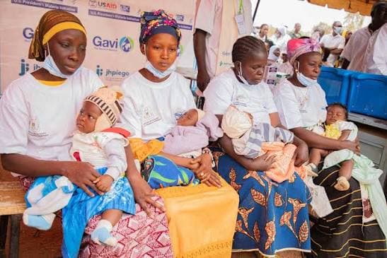 Paludisme : la vaccination progresse dans 25 pays africains, le Burkina Faso montre l'exemple